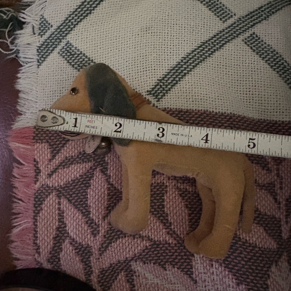 Vintage Modern Toy Plush Tan Dog Toy complete with collar, bell and fob label - Picture 8 of 8